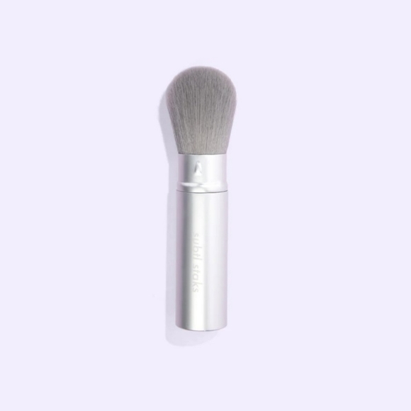 Subtl Beauty Staks " Stak brush bff" retractable travel brush - Picture 2 of 4